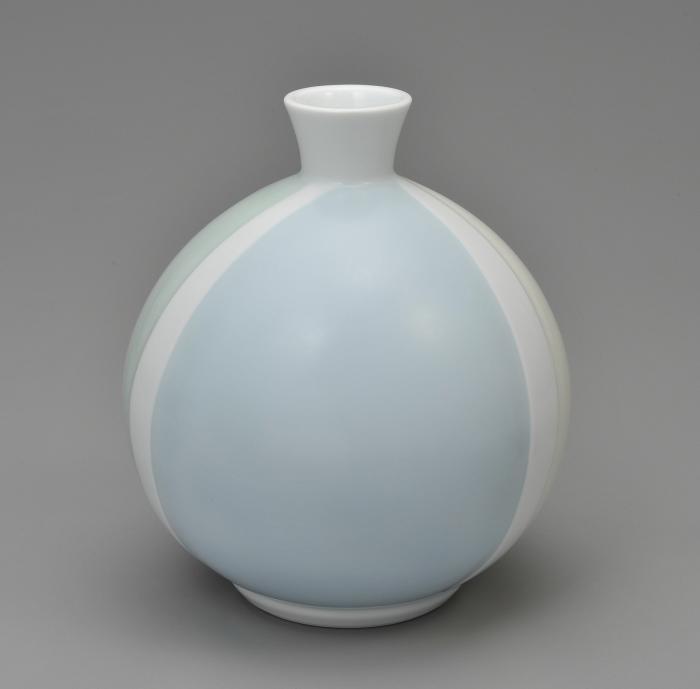 白磁黄緑青釉花瓶