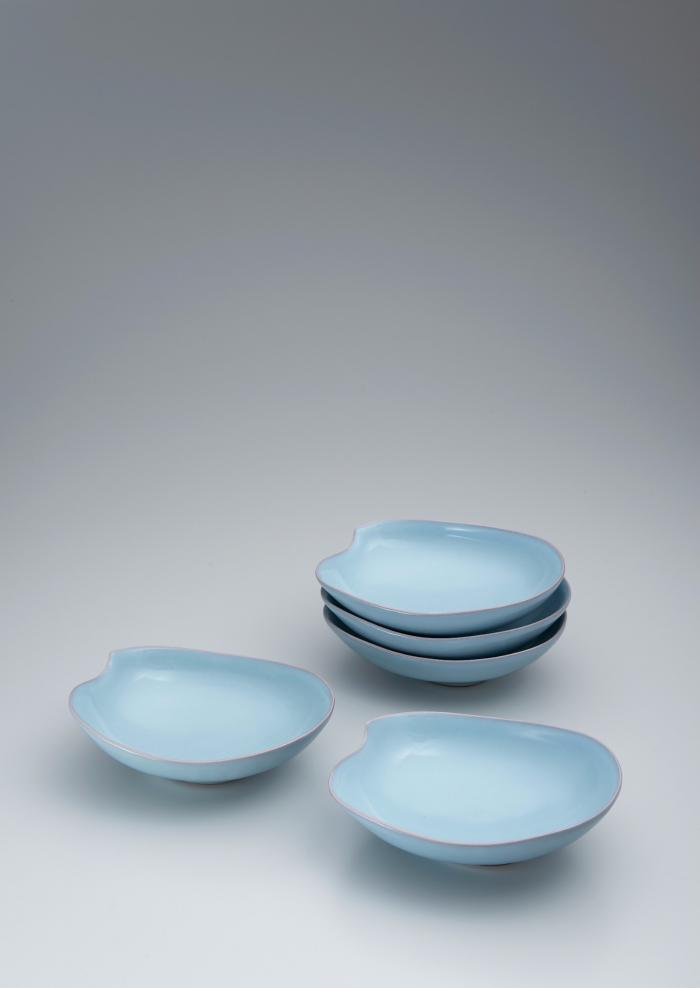 青瓷楕円変形組鉢