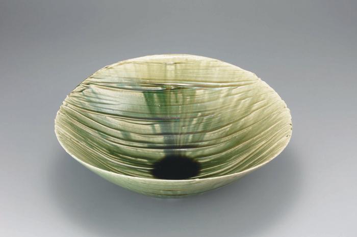 緑釉鉢　「清流」