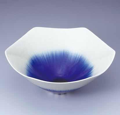 藍彩鉢